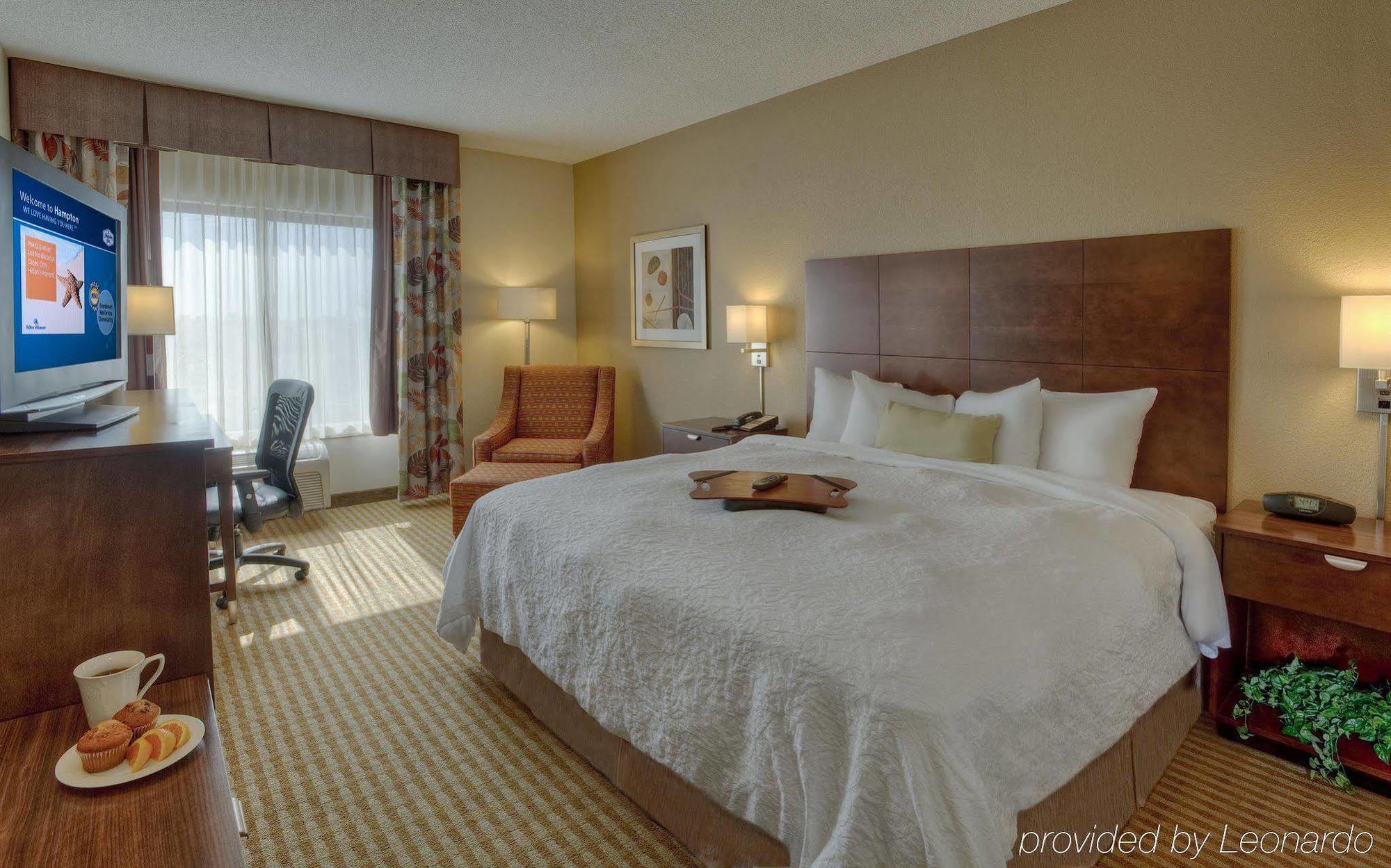 Hampton Inn & Suites Boynton Beach Room photo